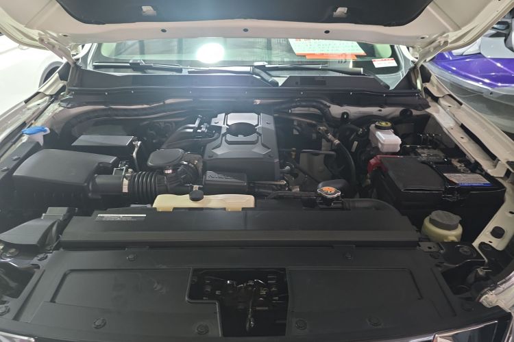 日产 途达 2020款 2.5L XL Upper 4WD 自动四驱豪华版局部细节24