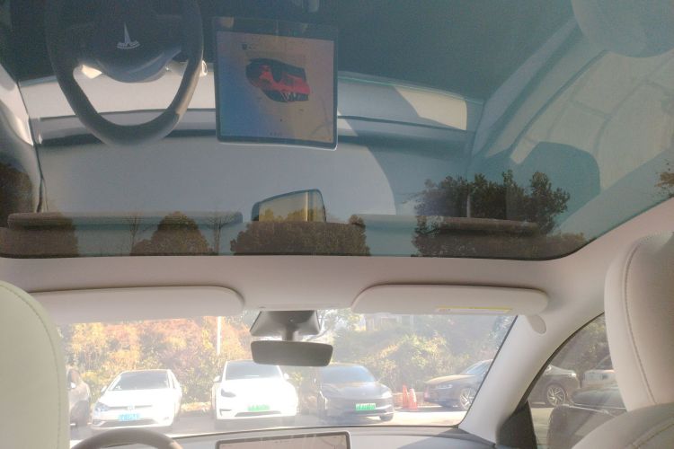 特斯拉 Model Y 2023款 后轮驱动版局部细节22