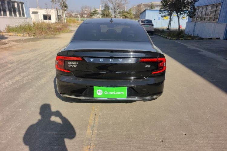 沃尔沃S90 2023款 B5 智雅豪华版车身外观6004