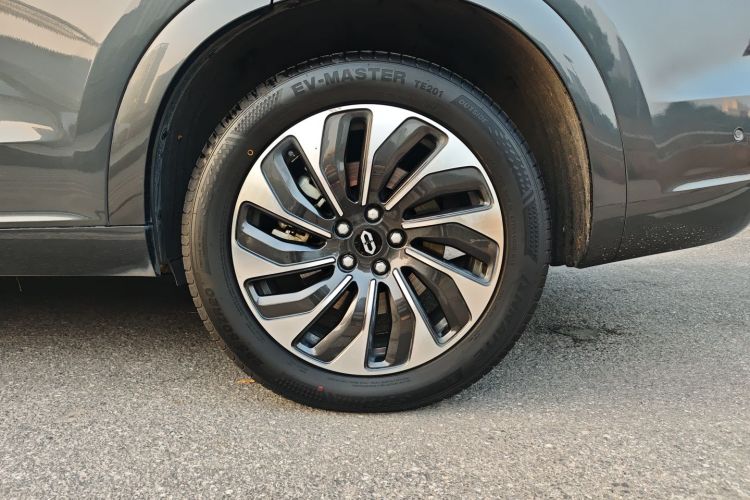 鸿蒙智行 问界M7 2022款 1.5T 四驱豪华版车身外观6007