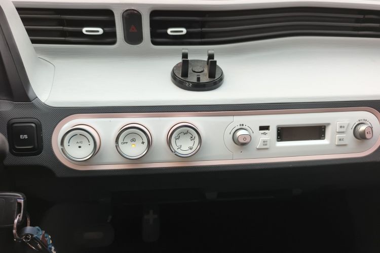 五菱汽车 宏光MINIEV 2021款 马卡龙时尚款 磷酸铁锂局部细节16