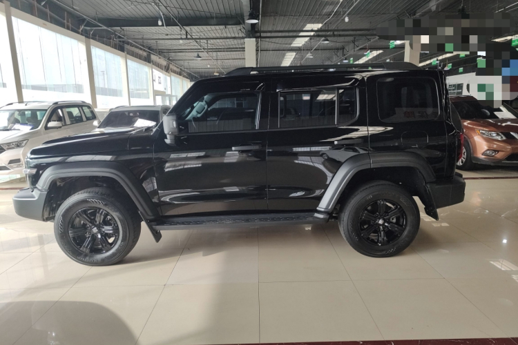 坦克300 2021款 越野版 2.0T 征服者车身外观6004