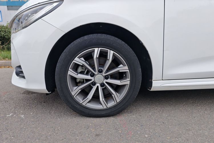 比亚迪 宋MAX 2019款 1.5T 自动智联睿逸天窗型 7座 国VI车身外观6007