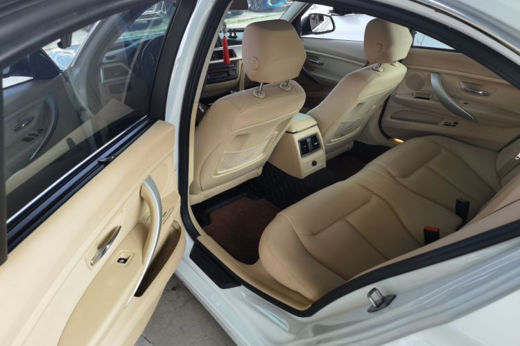 宝马3系 2013款 320Li 时尚型中控内饰7007