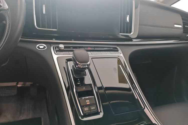 广汽传祺 传祺M8 2024款 领秀系列 390T 尊享版局部细节16