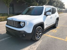 Jeep 自由侠 2018款 互联大屏版 180T 自动动能版+