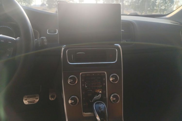 沃尔沃V60 2016款 Cross Country T6 AWD局部细节16