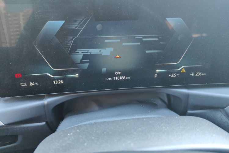 宝马i3 2022款 eDrive 35 L中控内饰15