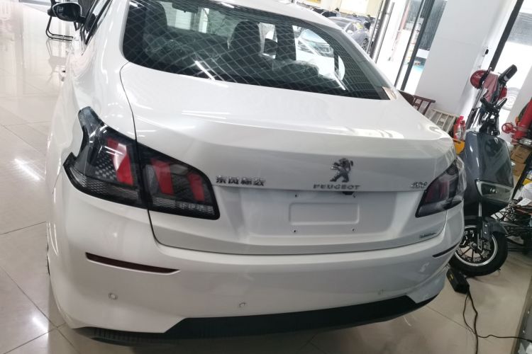 标致408 2019款 230THP 自动豪华版 国V车身外观6004