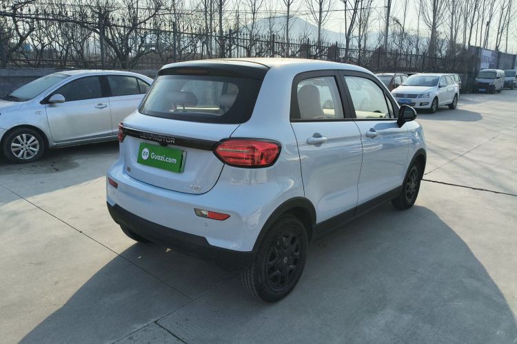 零跑汽车 零跑T03 2023款 310轻享版车身外观6004