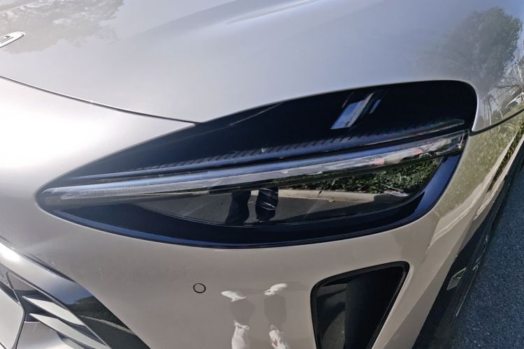 小米汽车 小米YU7 2025款 超长续航后驱版局部细节36