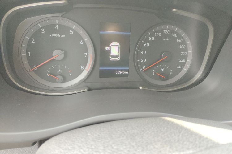 北京现代ix35 2019款 2.0L 自动两驱智勇·畅享版 国V中控内饰15