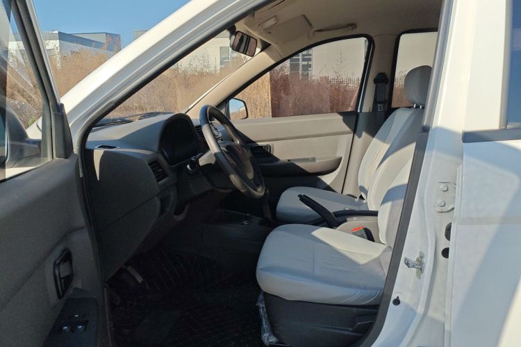 五菱汽车 五菱宏光 2020款 1.2L S基本型国VI LSI局部细节19