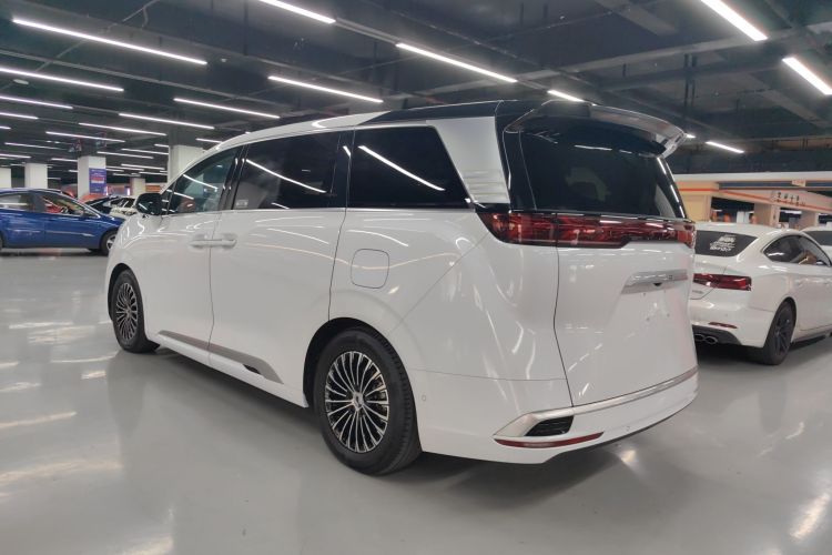 腾势D9 2022款 DM-i 970 四驱旗舰型车身外观6006