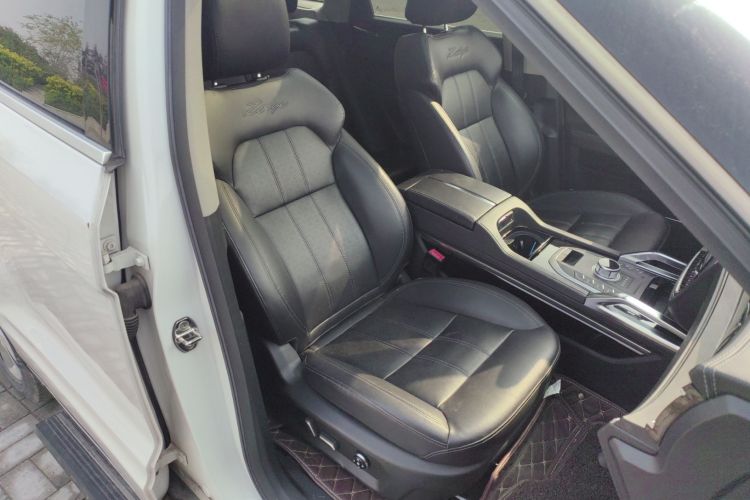 众泰T700 2017款 1.8T 双离合旗舰型局部细节41