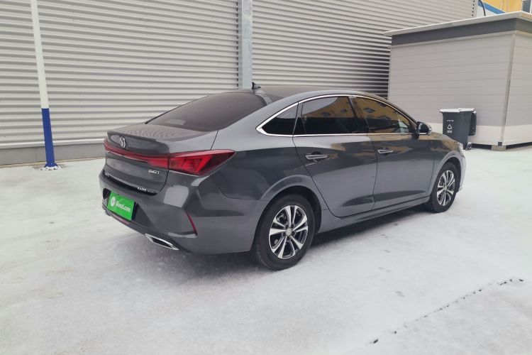 长安 逸动 2024款 PLUS 蓝鲸NE 1.4T GDI DCT高能版车身外观6004