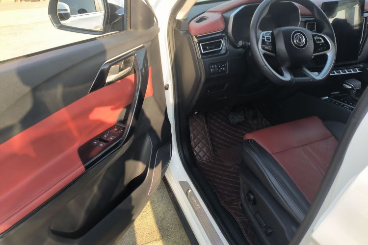 东风风行 风行T5 2018款 300T DCT智享型中控内饰7003