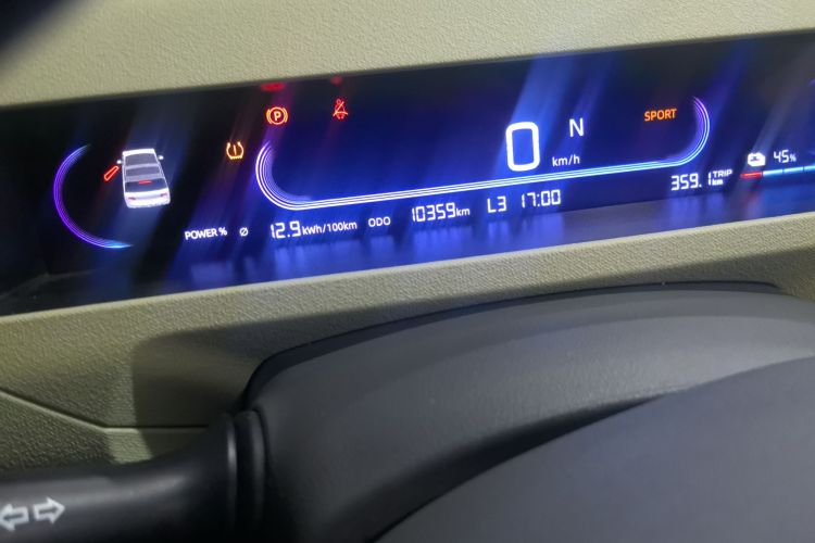 吉利银河 2024款 熊猫mini 200km 耐力熊中控内饰15