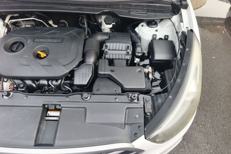 北京现代ix35 2013款 2.0L 自动两驱舒适型GL 国IV局部细节9006