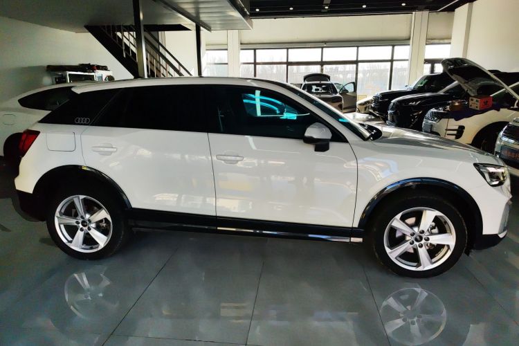 奥迪Q2L 2022款 35 TFSI 进取致雅型车身外观6002
