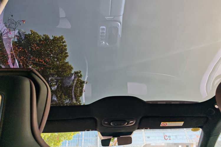 小米汽车 小米SU7 2024款 四驱超长续航高阶智驾Max版局部细节22