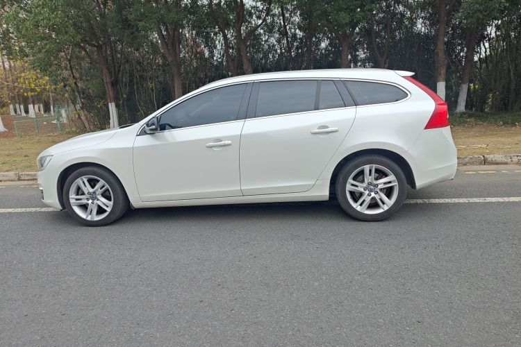 沃尔沃V60 2014款 T5 智雅版车身外观6005