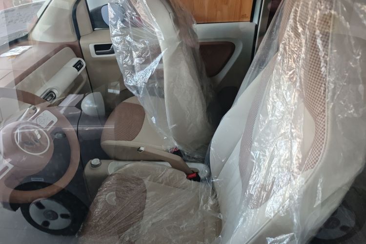 五菱汽车 宏光MINIEV 2024款 第三代 215km 青春版中控内饰7001