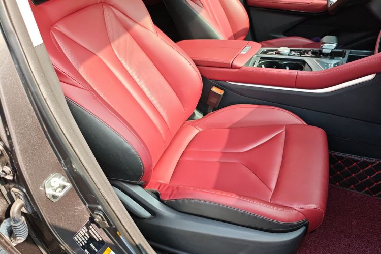 长安CS75 PLUS 2022款 2.0T 自动领航型局部细节41