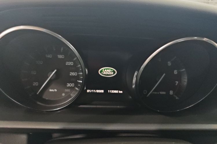 路虎 揽胜运动版 2014款 3.0 SC V6 HSE中控内饰15