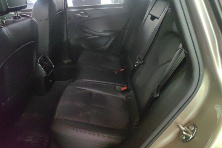 保时捷 2017款  Macan 2.0T中控内饰7002