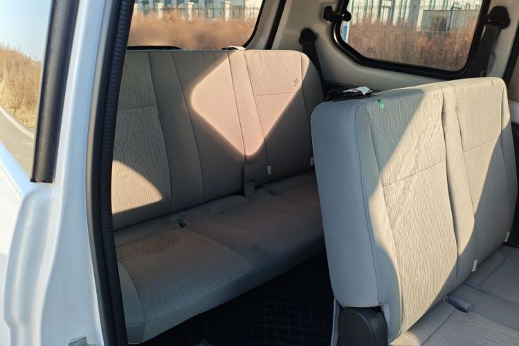 五菱汽车 五菱宏光 2020款 1.2L S基本型国VI LSI中控内饰7004