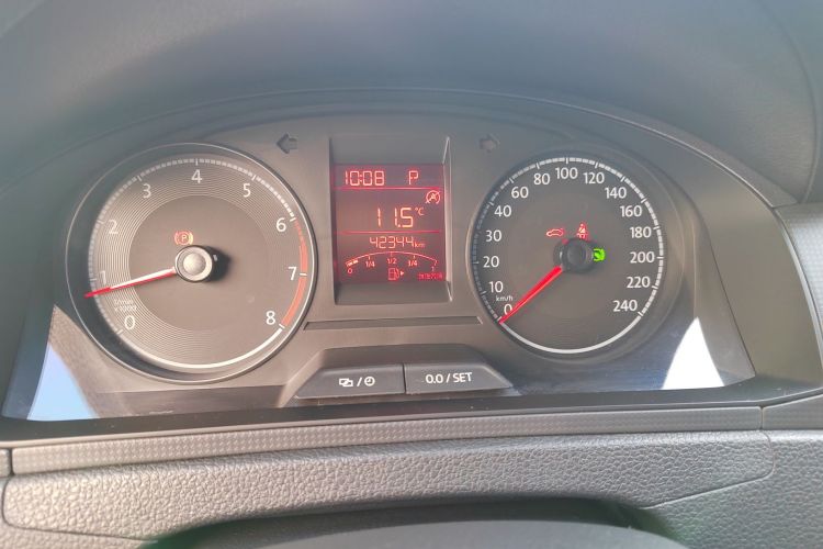 大众 桑塔纳 2021款 1.5L 自动风尚版中控内饰15