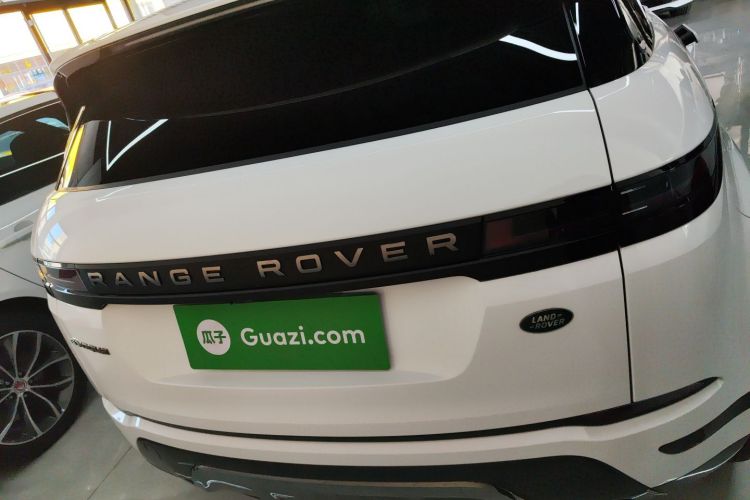 路虎 2024款 揽胜极光L SE 驭光尊耀版车身外观6004