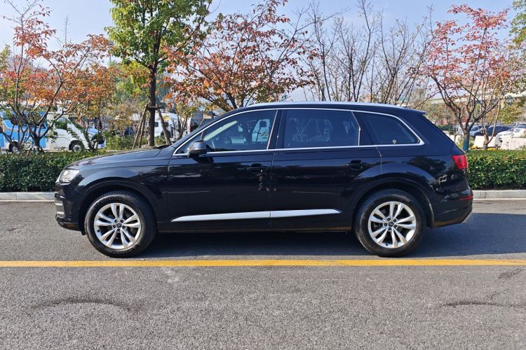 奥迪Q7 2019款 45 TFSI 舒适型车身外观6003