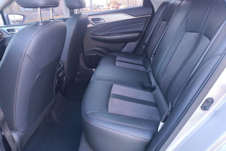 埃安 AION S 2020款 魅 580 出行标准版中控内饰7002