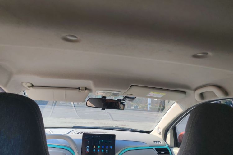 江铃集团新能源 易至EV3 2023款 青春版 320KM 舒适型局部细节22