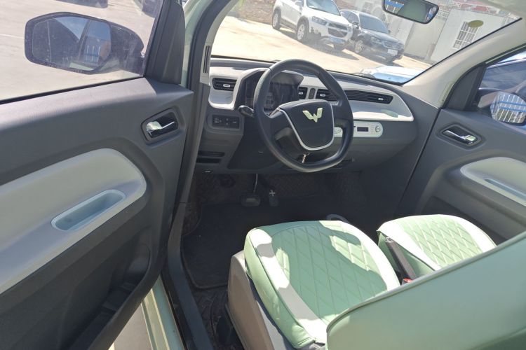 五菱汽车 宏光MINIEV 2022款 马卡龙臻享款 磷酸铁锂中控内饰7002