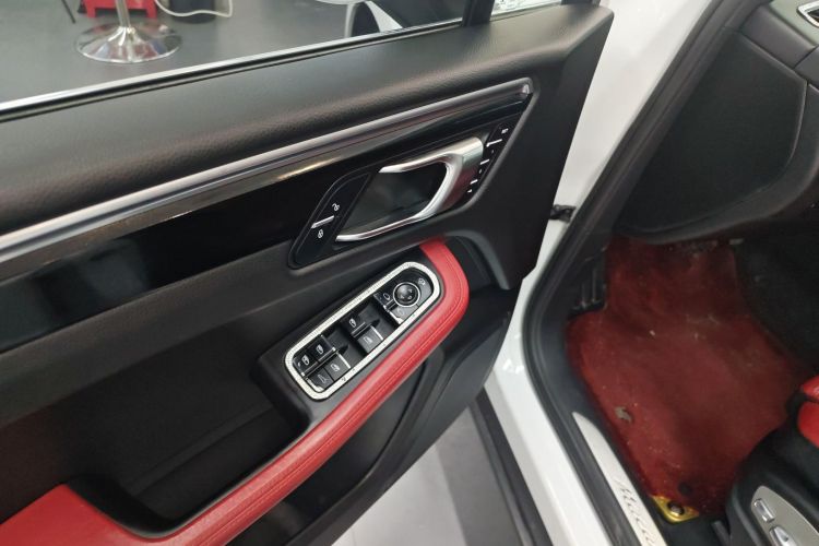 保时捷 2017款  Macan S 3.0T中控内饰7004