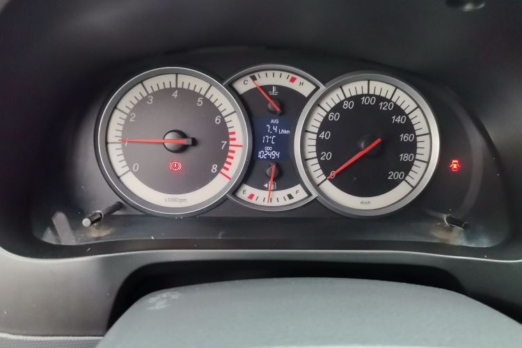 铃木 利亚纳A6 2015款 两厢 1.4L 手动畅想型中控内饰15