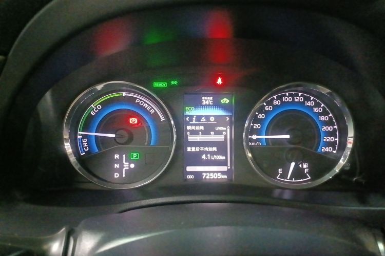 丰田 雷凌 2017款 改款双擎 1.8H GS E-CVT精英天窗版 国V中控内饰15