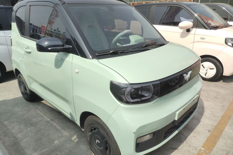 五菱汽车 宏光MINIEV 2022款 马卡龙时尚款 磷酸铁锂车身外观6002