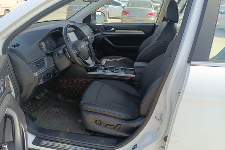 哈弗H6 2018款 蓝标 运动版 1.5T 自动两驱精英型中控内饰7002