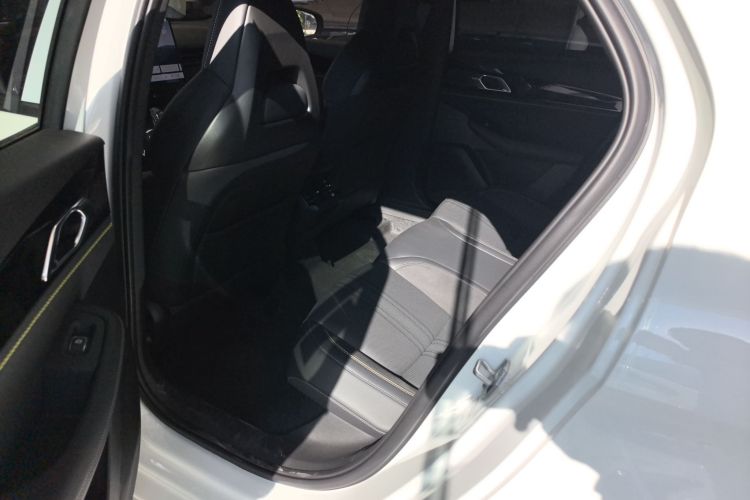 领克03 2026款 1.5TD DCT Halo中控内饰7001