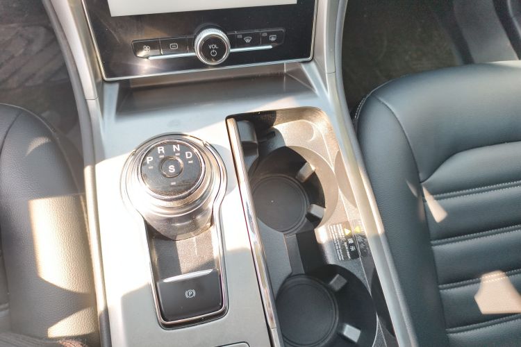 福特 蒙迪欧 2020款 EcoBoost 180 时尚型局部细节18