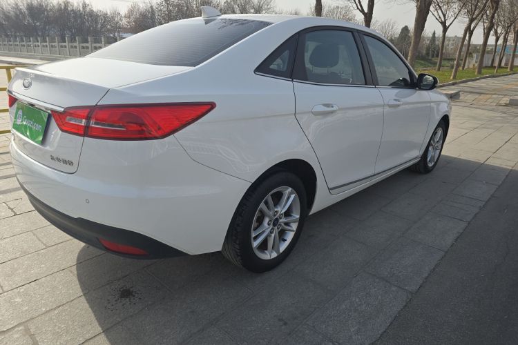 福特 福睿斯 2019款 改款 1.5L 自动悦享型 国VI车身外观6004