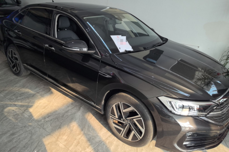 大众 速腾 2023款 300TSI DSG超越版车身外观6002