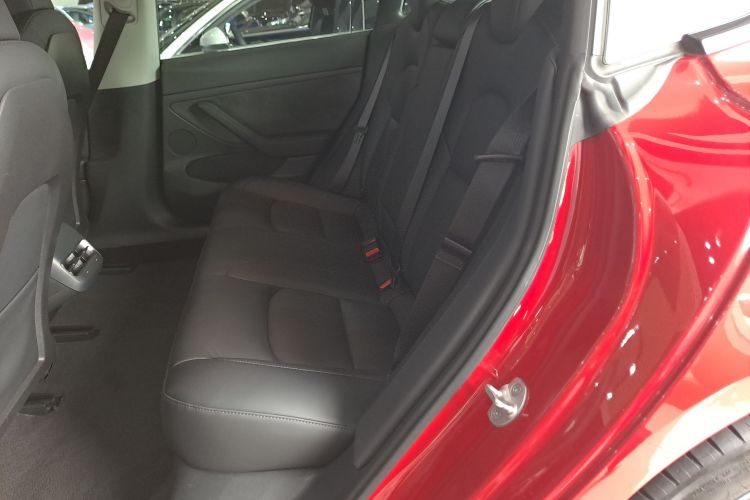 特斯拉 Model 3 2021款 标准续航后驱升级版中控内饰7001