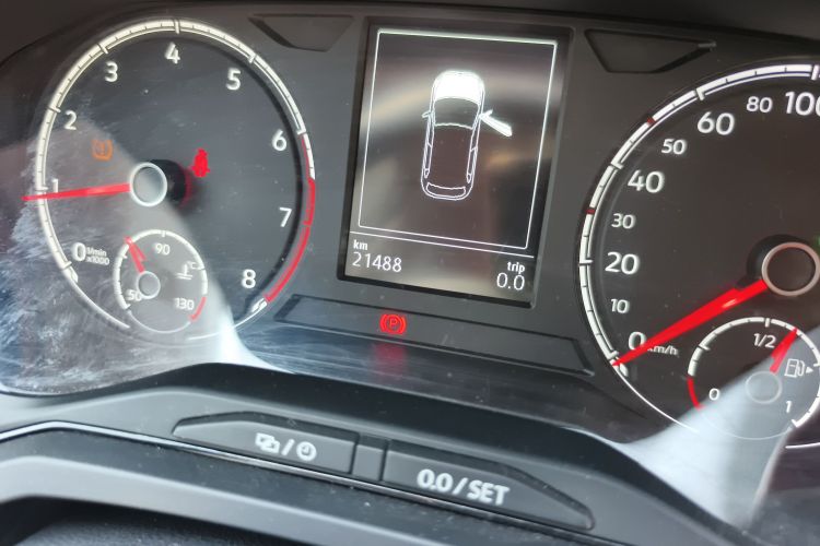 大众 Polo 2019款 Plus 1.5L 自动全景乐享版中控内饰15