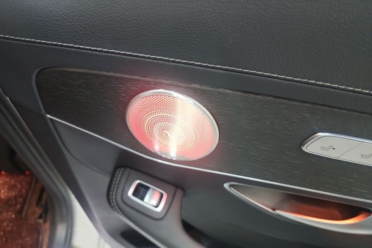 奔驰C级 2021款 C 260 L中控内饰7012