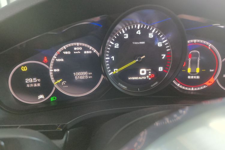 保时捷 Cayenne新能源 2019款 Cayenne E-Hybrid 2.0T中控内饰15